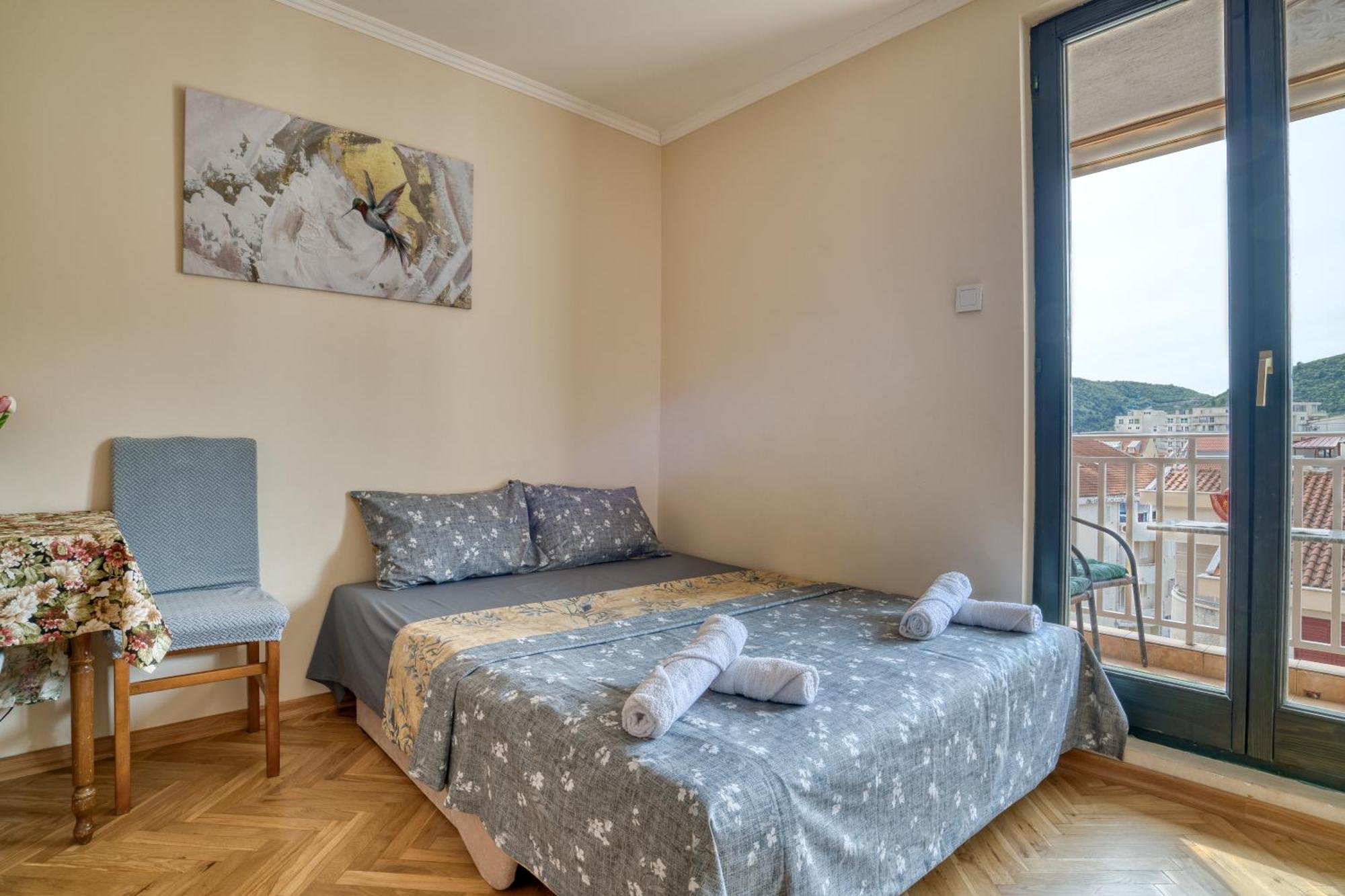 Comfort Apartment Near The Beach Budva Exterior photo