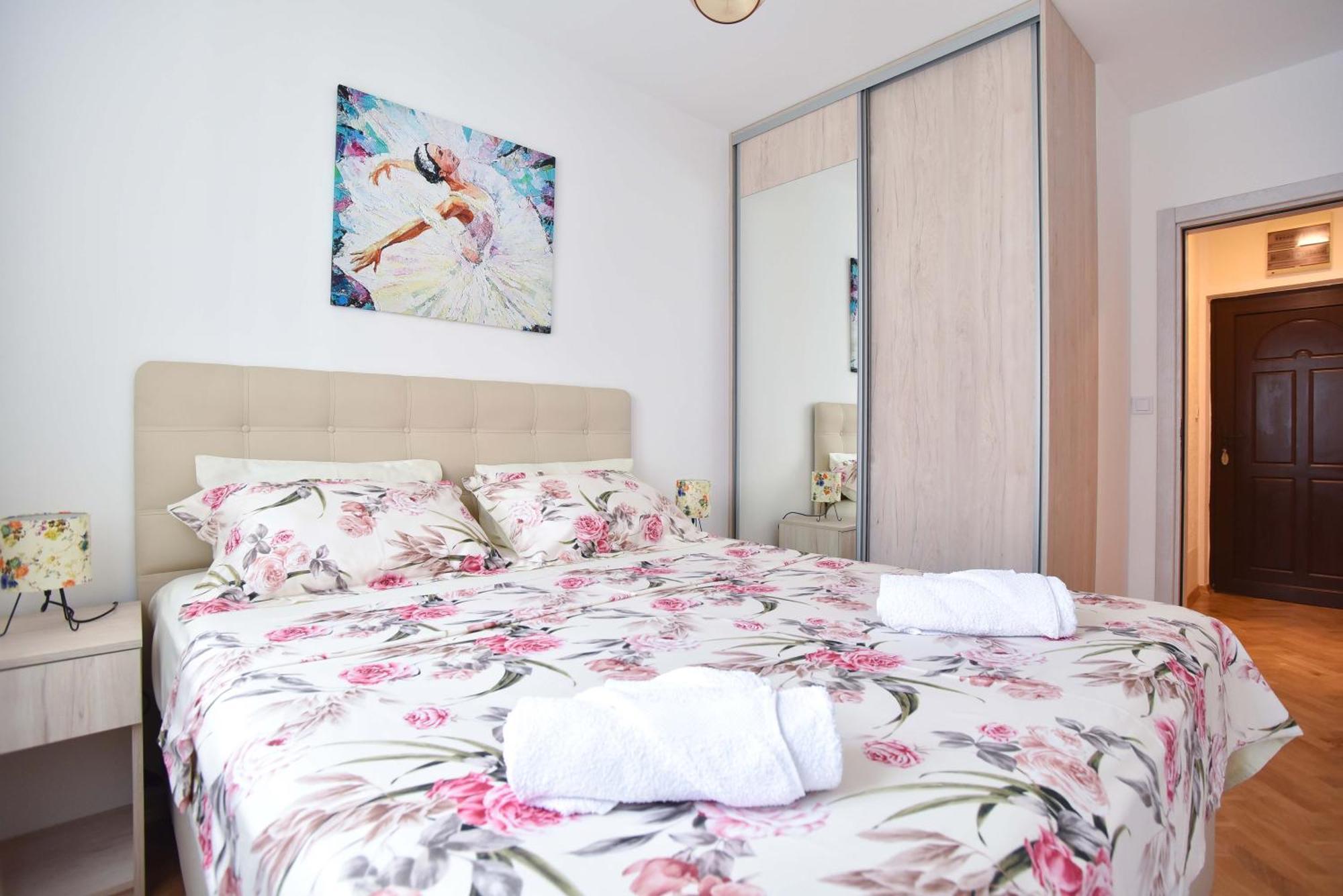 Comfort Apartment Near The Beach Budva Exterior photo