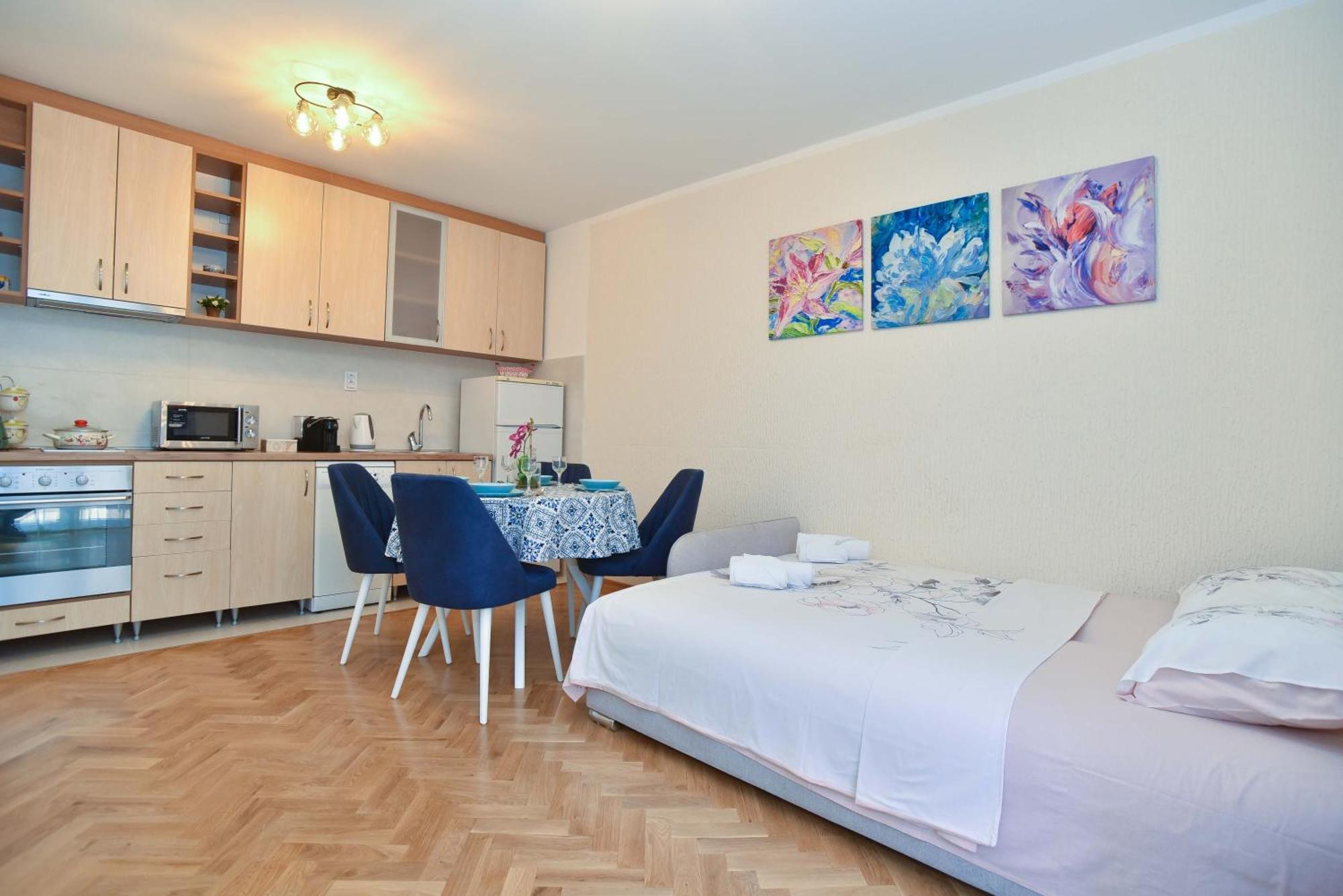 Comfort Apartment Near The Beach Budva Exterior photo