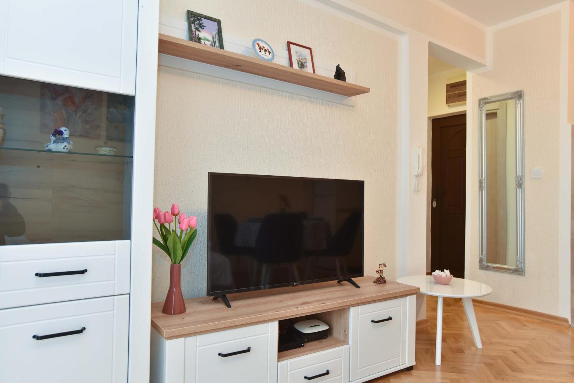 Comfort Apartment Near The Beach Budva Exterior photo